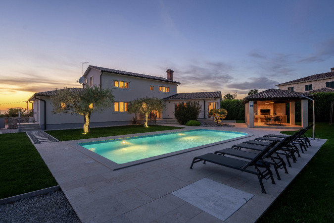 Exterior, Villa with Pool Vi&scaron;njan &ndash; Istria Vi&scaron;njan