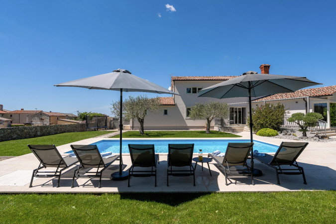 Exterior, Villa with Pool Vi&scaron;njan &ndash; Istria Vi&scaron;njan